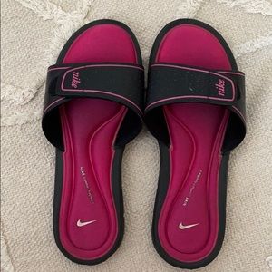 Nike Slides